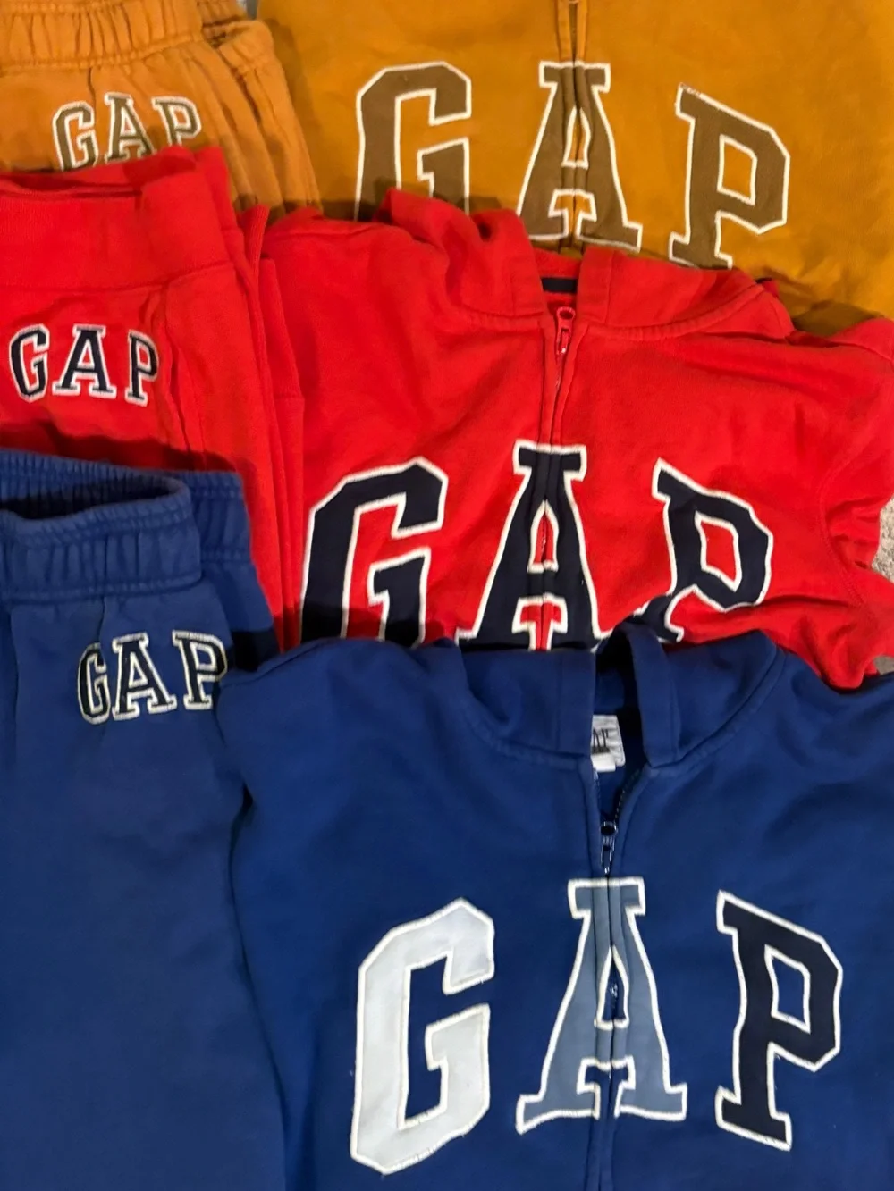 XXL (14) GAP 3 Hooded Zip Sweatshirt & Jogger Sets/Lot in Mustard, Red,& Navy